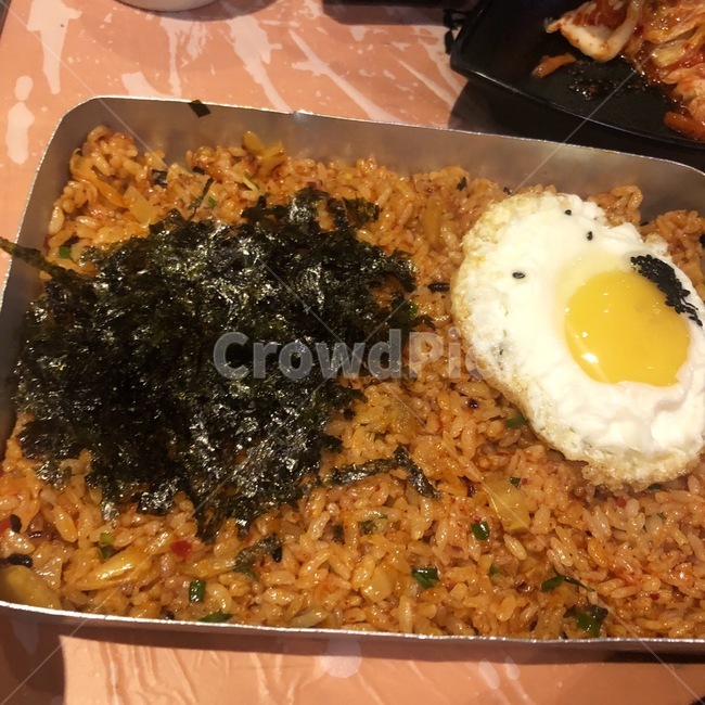 밥,계란,김치볶음밥,고기,저녁,아침,점심