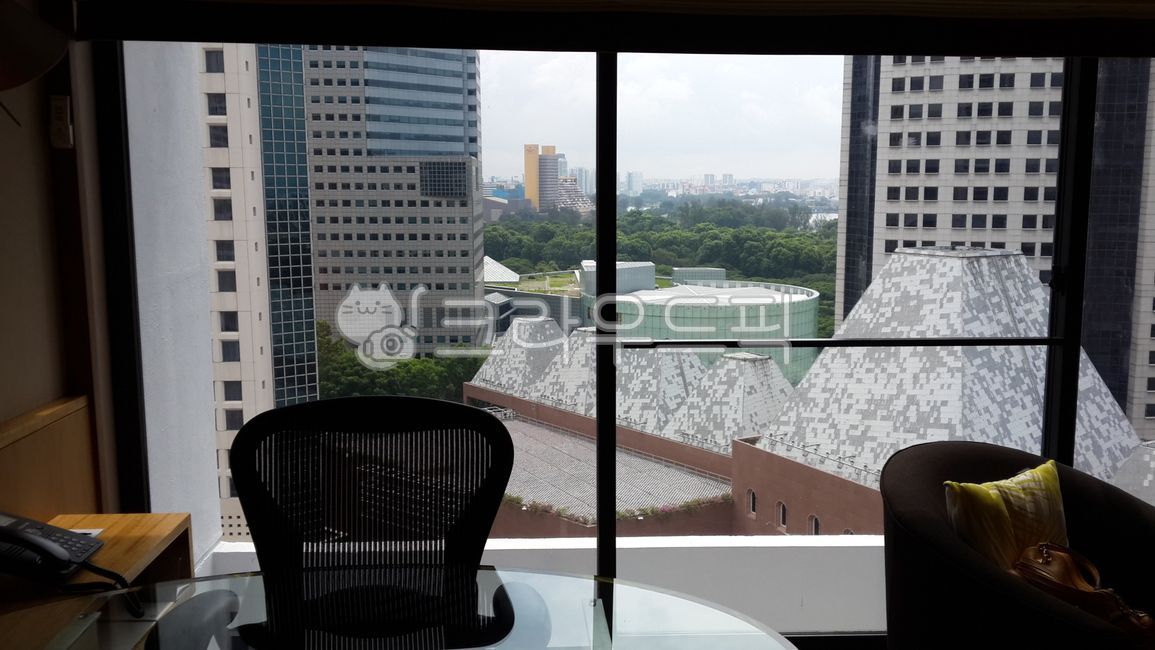 호텔,호텔룸,비즈니스호텔뷰,호텔뷰,호텔인테리어,호텔방,숙소