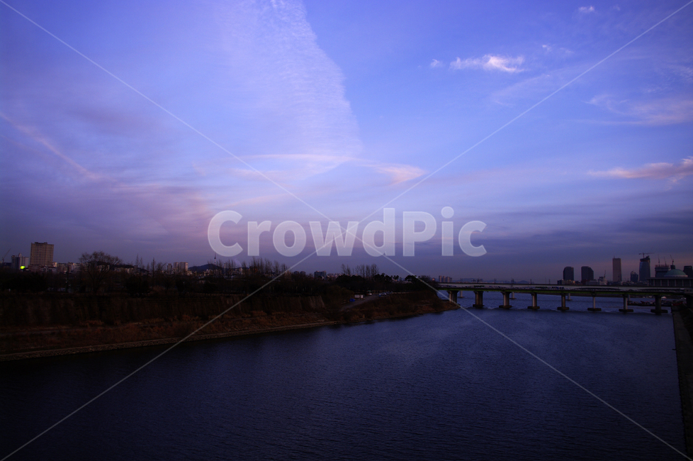서울,한강,하늘,구름,풍경,노을,일몰,sunset,빌딩,도시,풍경,city,landscape,한국도시풍경,한국도시경관,korea cityscape,nature,자연,water,물,outdoors,옥외