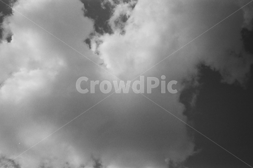 구름,하늘,해질녘,필름,필름사진,날씨,빛,nature,자연,감성,감성사진,노을,여름,sky,cloud,흑백,bw