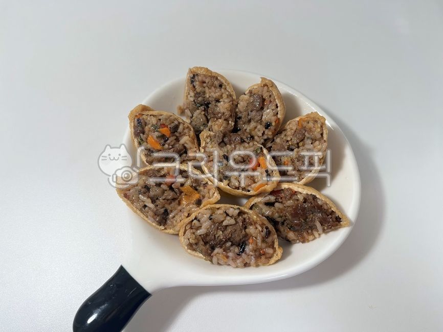 food,음식,plate,그릇,유부초밥,불고기,bulgogi