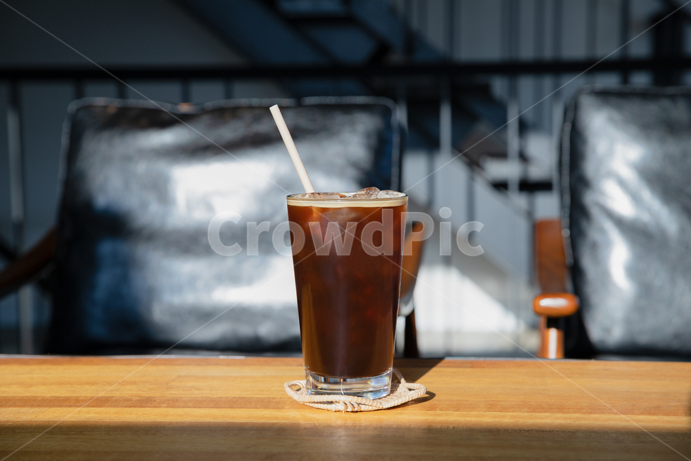 glass,유리,beverage,마실것,drink,커피,아메리카노,카페,음료,음료수,drink,beverage
