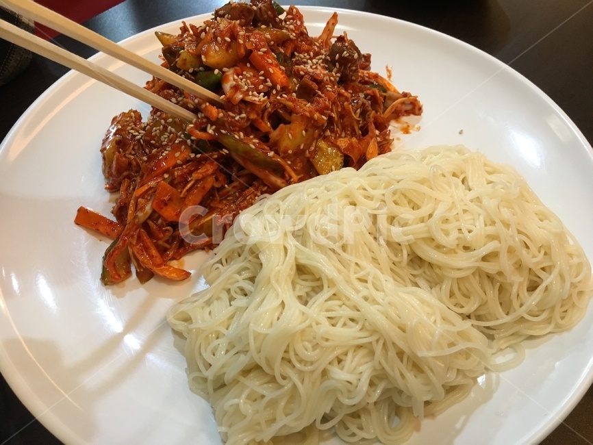 골뱅이,골뱅이무침,골뱅이소면,야식,캔골뱅이,소면,국수,food,noodle,음식,식재료,요리,food,cook,meal,dishes,food reserves