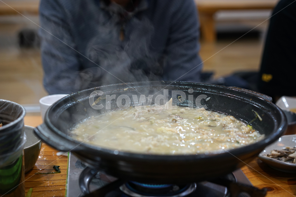 닭백숙,닭죽,죽,백숙,녹두죽,음식,식재료,요리,food,cook,meal,dishes,food reserves,한식,한국음식,한국요리,korean food,korean dishes,korean meal,korean cook