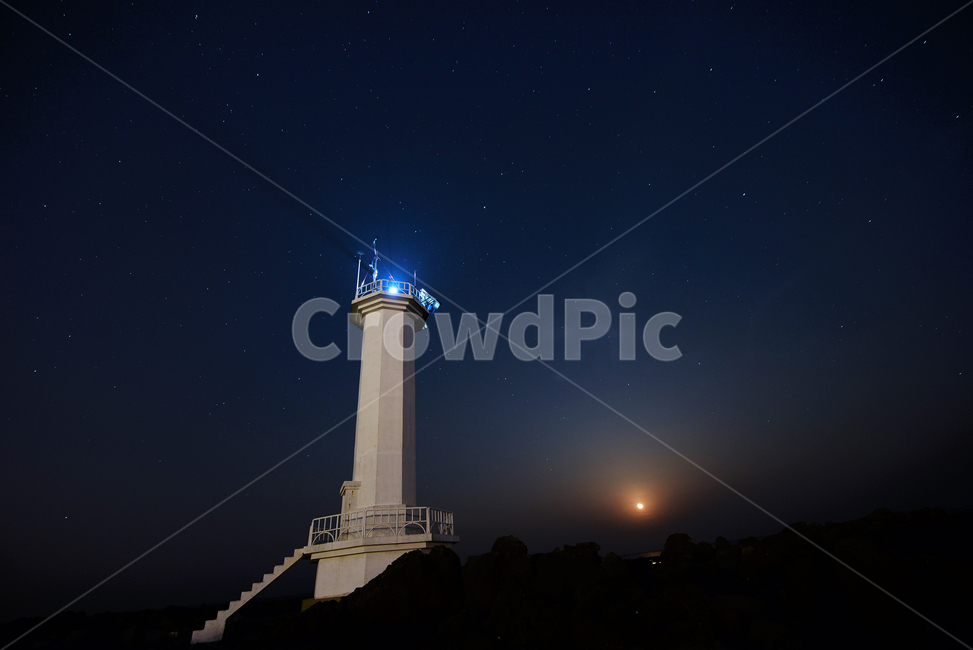 등대,별,밤하늘,월출,등대불빛,제두도,등대야경,등대,lighthouse,야경,밤,풍경,nightscape,night,landscape