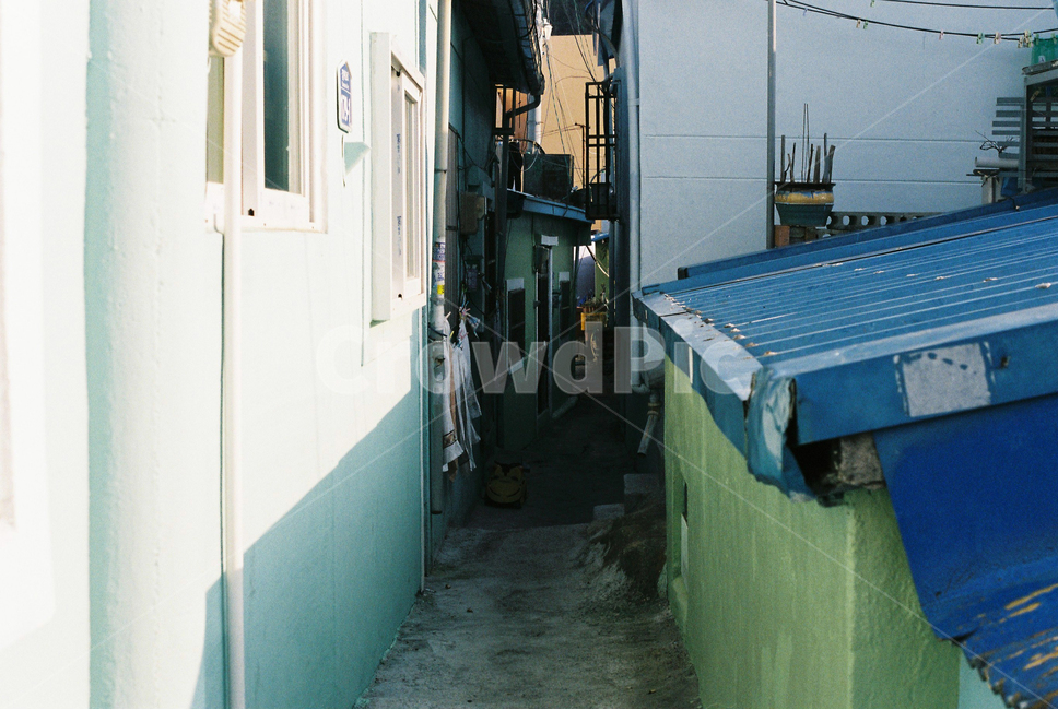 부산,감천마을,골목,필름,film,필름사진,건물,koreacity,골목길,alley
