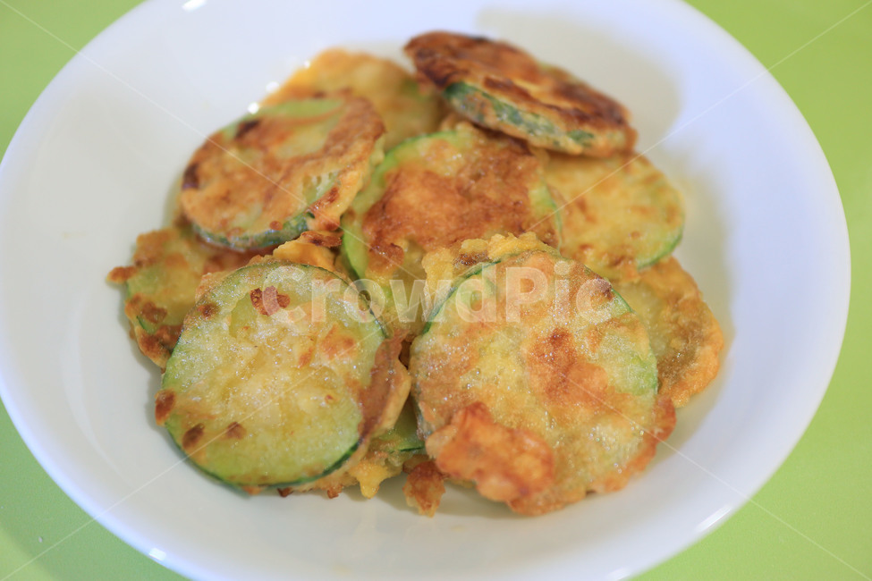 호박,호박전,전,튀김,음식,반찬,food,음식,식재료,요리,food,cook,meal,dishes,food reserves,한식,한국음식,한국요리,korean food,korean dishes,korean meal,korean cook