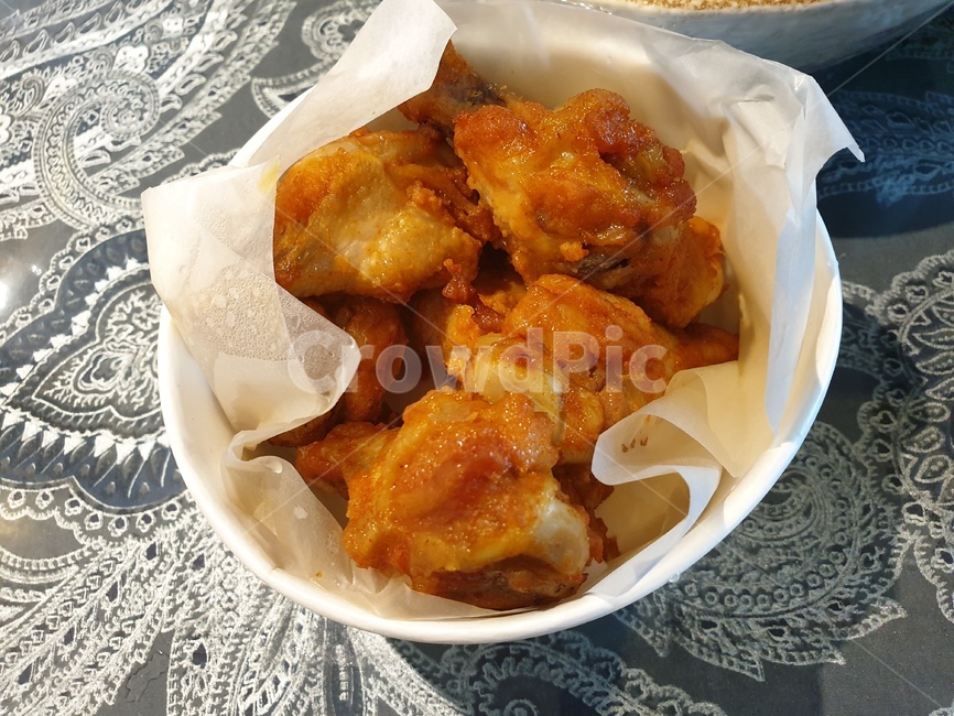 치킨,버팔로우윙,윙,음식,식품,음식,식재료,요리,food,cook,meal,dishes,food reserves