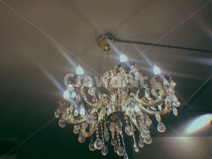 분위기,샹들리에,카페,인테리어,필름카메라,인테리어,실내디자인,interior design