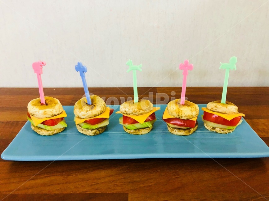 브런치,음식,요리,푸드,food,감성사진,맛있는,데코,쿠킹,버거,양송이버거,채소버거,예쁜음식,음식,식재료,요리,food,cook,meal,dishes,food reserves