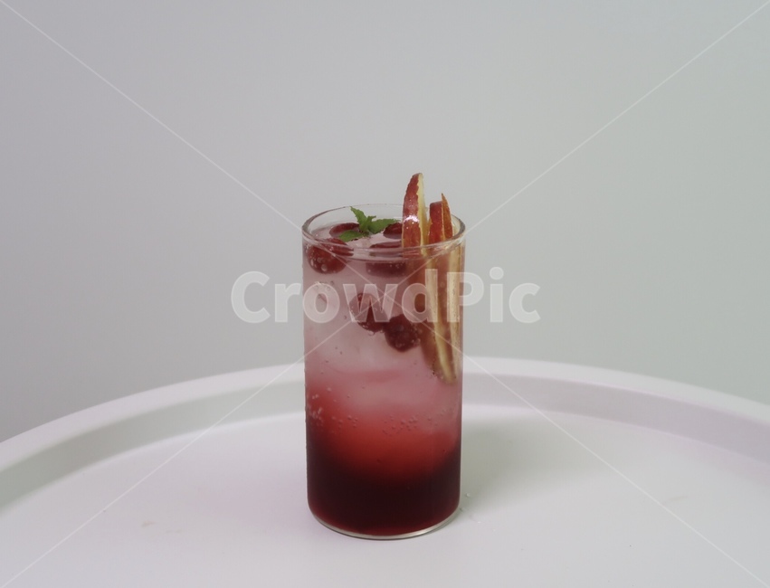 탄산,에이드,사과,붉은색,시원한,홈카페,카페,음식,drink,beverage,마실것,무알콜,과일,음료수,탄산수,커피,음주,cocktail,칵테일,alcohol,알코올,음료수,drink,beverage