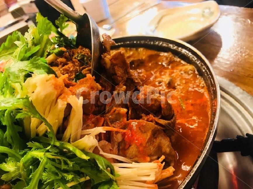 버섯전골,불고기,샤브샤브,버섯,전골,얼큰,고기,술안주,매운음식,점심,저녁,식사,음식,식재료,요리,food,cook,meal,dishes,food reserves,한식,한국음식,한국요리,korean food,korean dishes,korean meal,korean cook