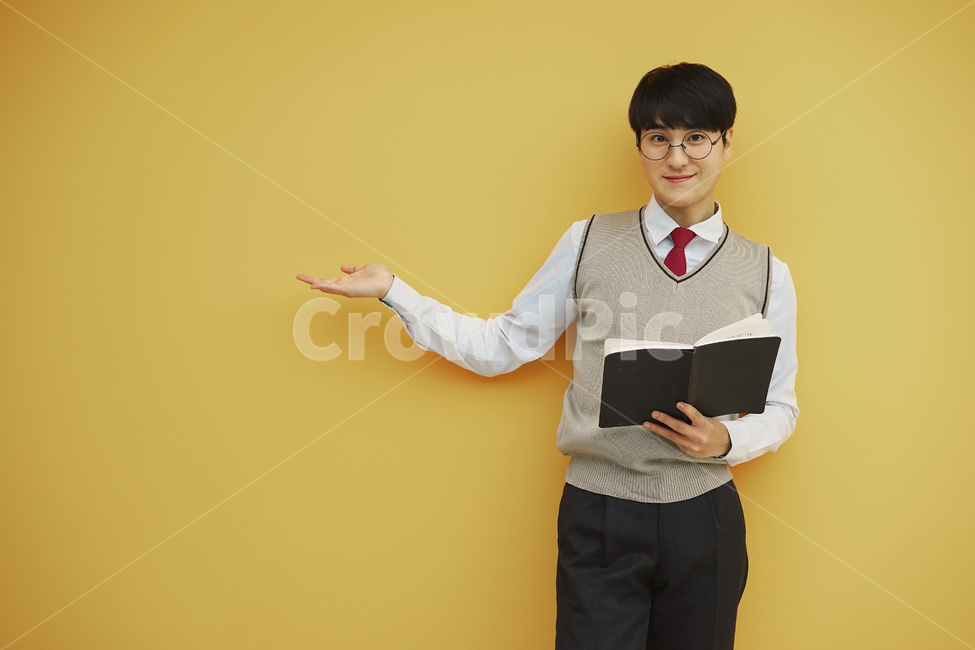수능,수능시험,고등학교,고등학생,고3,남고생,남자학생,학생,남학생,교복학업,공부,사람,인물,인간,human,person,남성,남자,man,male,교육,학교,공부,education,learning,study,school