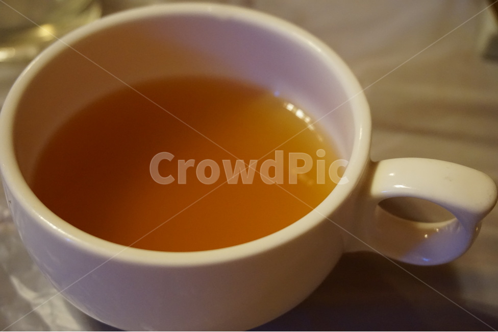 수정과,매실차,tea,여유,음식,차,음료,찻잔,티타임,따뜻함,음료수,식후,drink,메실차,카페,까페,잔,컵,머그잔,달달,마실거리,메실청,청,흰색,음료수,drink,beverage