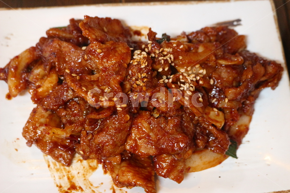 제육볶음,두루치기,돼지고기,돼지고기두루치기,제육덮밥