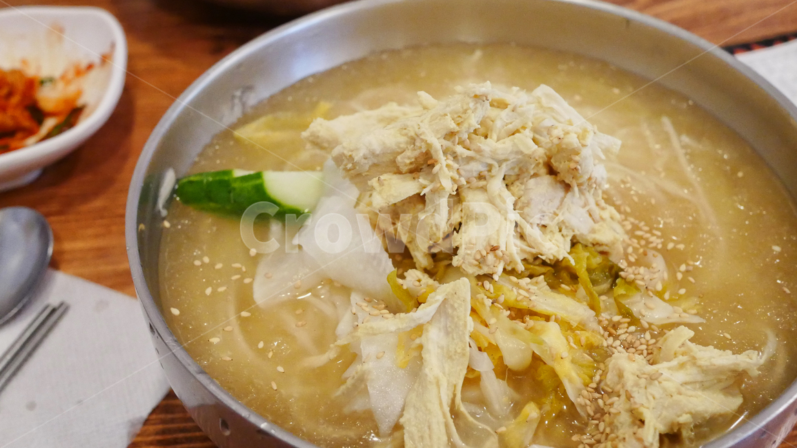 초계국수,닭요리,닭고기,면요리,음식,요리,한국요리,한식,food,koreanfood,음식,식재료,요리,food,cook,meal,dishes,food reserves