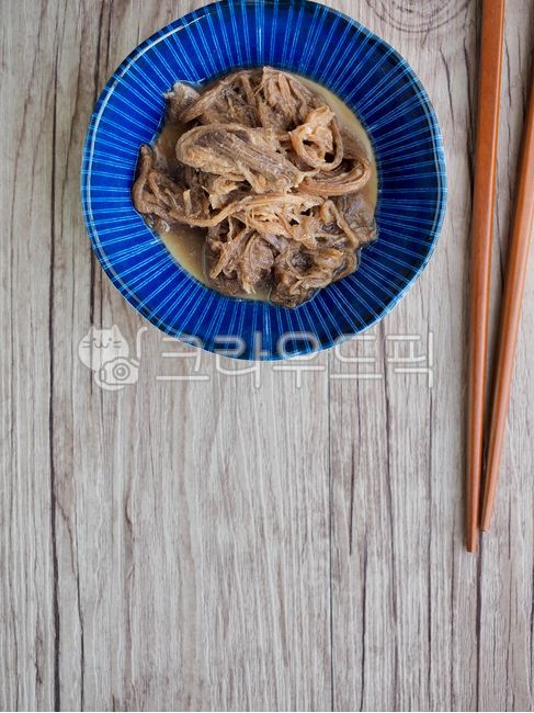 소고기,소고기장조림,장조림,한식,아시아음식,한국음식,밑반찬,간장조림,반찬,단백질,소고기간장조림,쇠고기,음식,저녁식사,고기,소스,간장,배경,식사,요리,소고기요리,beefstew,jangjorim,asianfood,koreanfood,sidedish,protein,beefsoysauce,beef,food,dinner,meat,sauce,soysauce,background,meal,cooking,beefdish