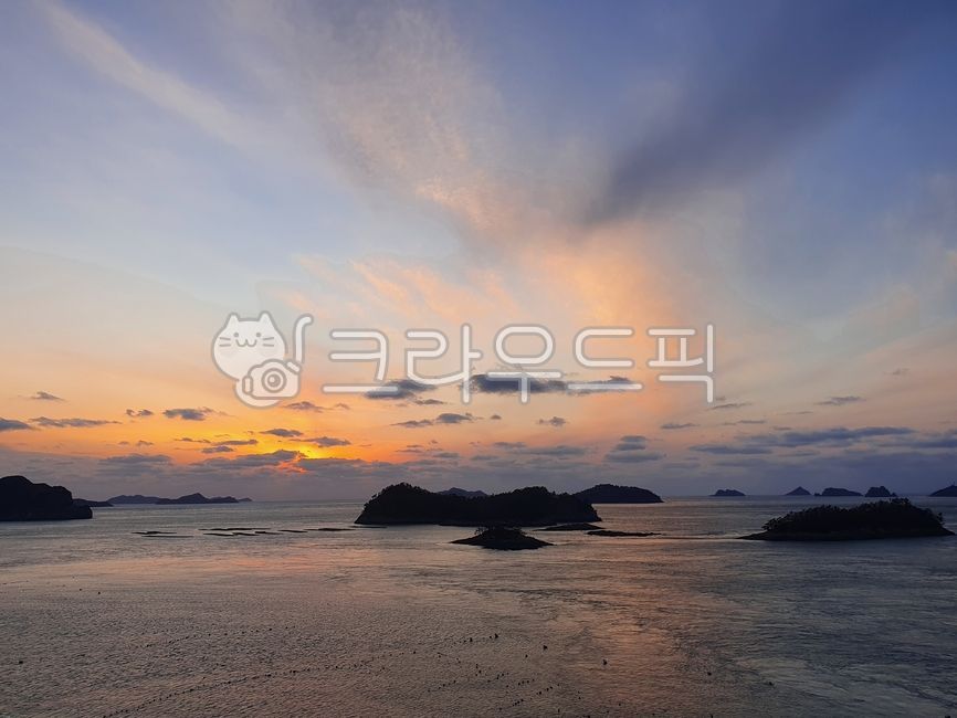 Sebang Sunset Observatory,afternoon sky,nature,dragon shaped cloud,Sebang Sunset,dinner,sunset spot,mysterious clouds,ocean,sunset,magnitude,nightfall,threeway sunset