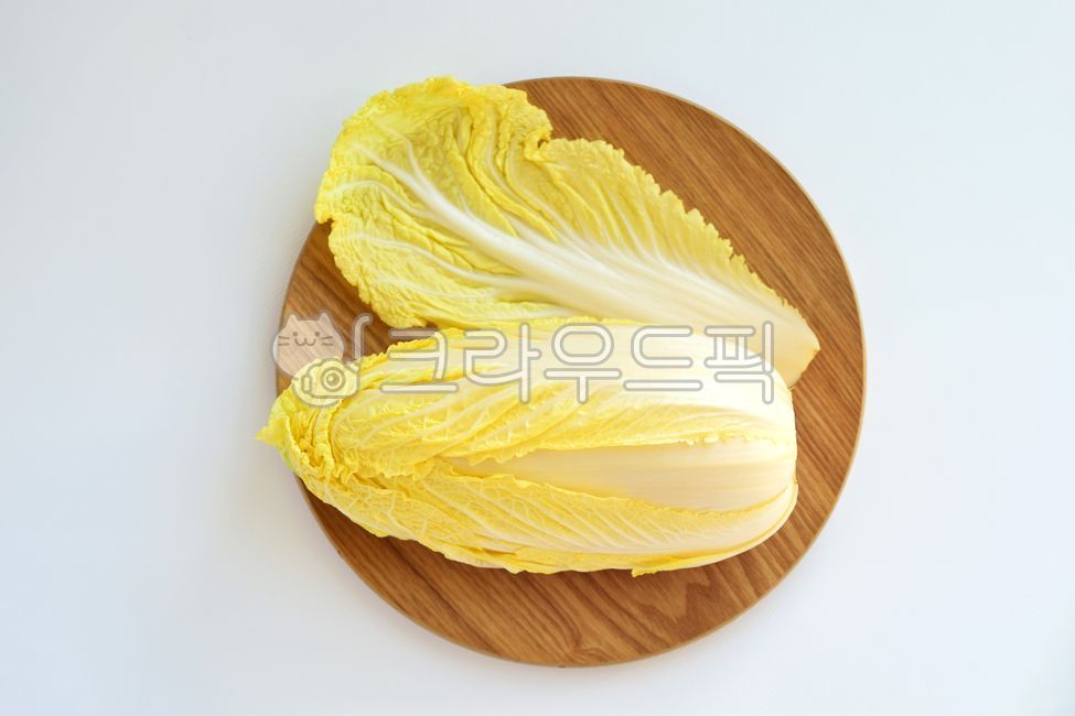 배추,알배기,알배기배추,알배추,웰빙,유기농,농산물,농작물,포기,한포기,식재료,노란,노랑,야채,채소,식물,음식,먹거리,배추잎,잎,비건,비건음식,비건채소,plant,vegetable,vegan,food,foodreserves,cabbage,음식,식재료,요리,food,cook,meal,dishes,food reserves,채소,야채,vegetables