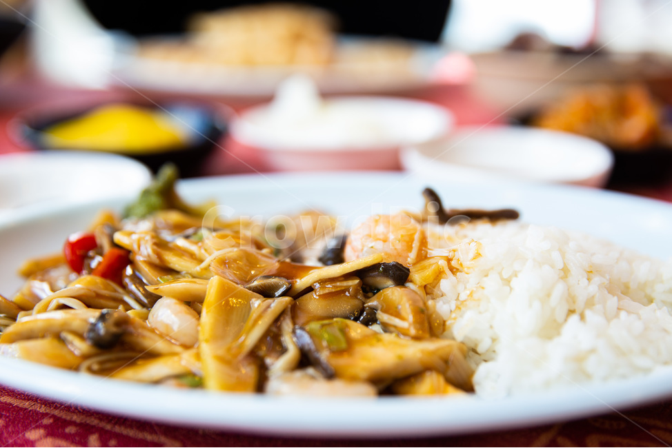 송이버섯,버섯덮밥,중국음식,송이,덮밥,음식,밥,음식,식재료,요리,food,cook,meal,dishes,food reserves,중식,중국음식,중화요리,chinese food,chinese dishes,chinese meal,chinese cook
