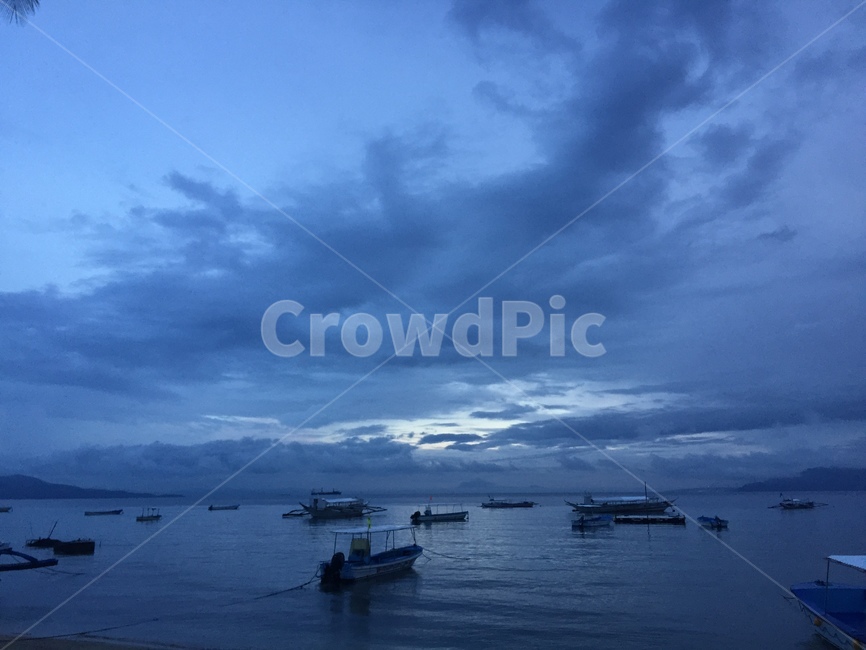 새벽바다,새벽,바닷가,배있는바다,고요한바다,자연,풍경,nature,landscape,transportation,교통,boat,보트,vehicle,차량,water,물
