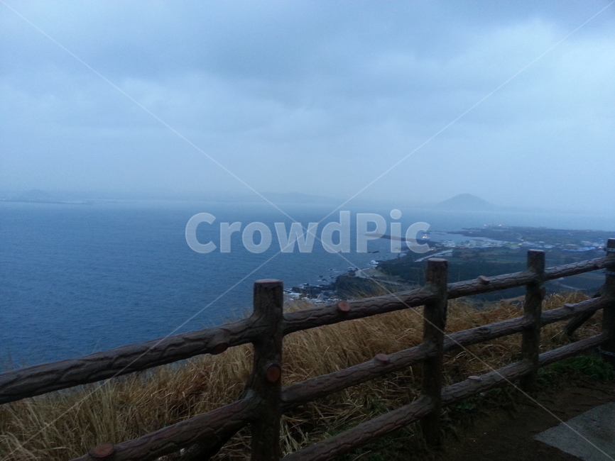 제주,바다,하늘,섬,풍경,자연,풍경,nature,landscape,한국자연풍경,한국자연경관,korea nature landscape,제주도,jeju,jeju island,handrail,난간,banister,railing
