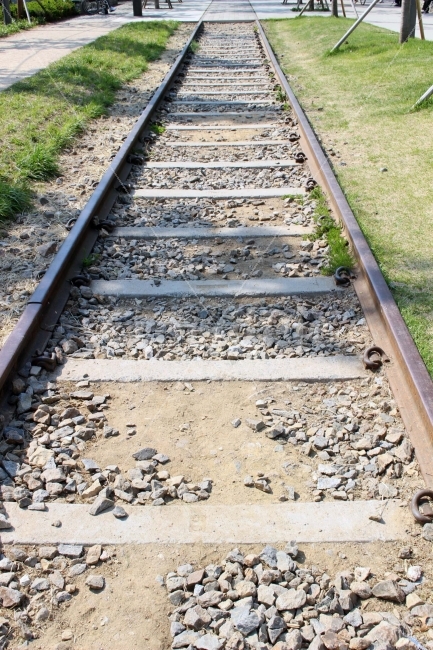 철로,철길,자갈,기찻길,길,안내,기차,교통,교통수단,traffic,transportation,rail,레일,train track,railway,철도,road,도로,gravel,dirt road,흙길