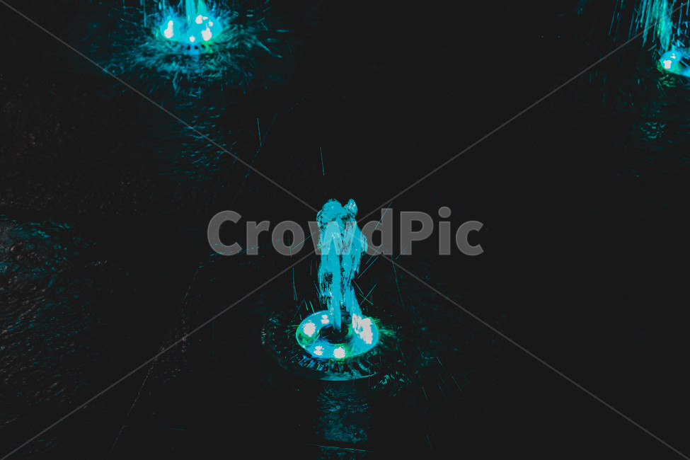 네온,야광,발광,분수,분수대,물,순간,감성,neon,glow,fountain,water,여름,계절,summer,season,야경,밤,풍경,nightscape,night,landscape