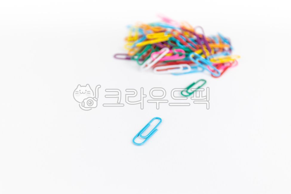 green,Phrases,colorfully,Office Supplies,paper clip,yellow,Orange,officesupply,Clip,Red,blue,prop,paperclip,purple,clip