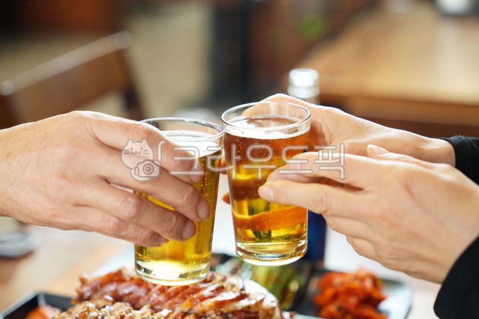 Drink snacks,delivery,Pork feet,cook,Korean cuisine,Korean,dishes,reserves,pork,Midnight Snack,korean,food,meal,Korean food,meat,Cheers,cooking,beer