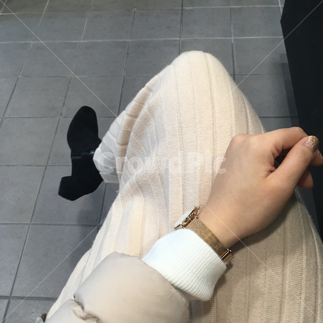 화장실,패션,삭스부츠,치마,옷,패션스타일,의상,fashion,style
