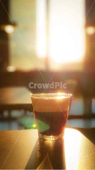 감성,카페,커피,햇살,노을,주말,오후,여유,평온,coffee,sunshine,sunset,cafe,peace,cup,컵,커피잔,행복,happy,커피,카페,coffee,cafe,감성,sensible,feeling