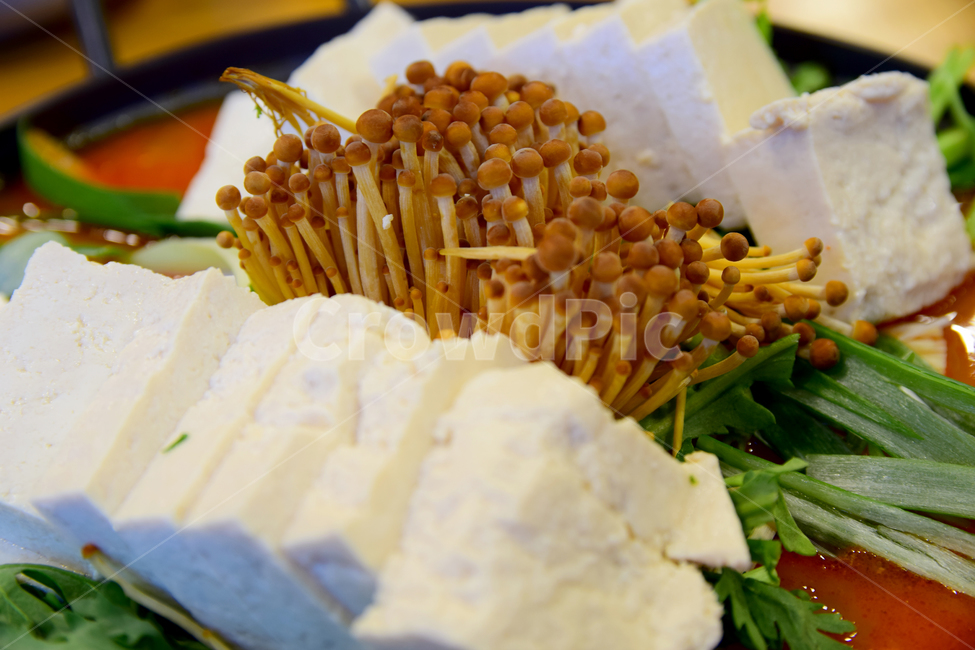 손두부,두부,손두부전골,두부전골,전골,음식,요리,식사,버섯,food,meal,dish,음식,식재료,요리,food,cook,meal,dishes,food reserves,한식,한국음식,한국요리,korean food,korean dishes,korean meal,korean cook