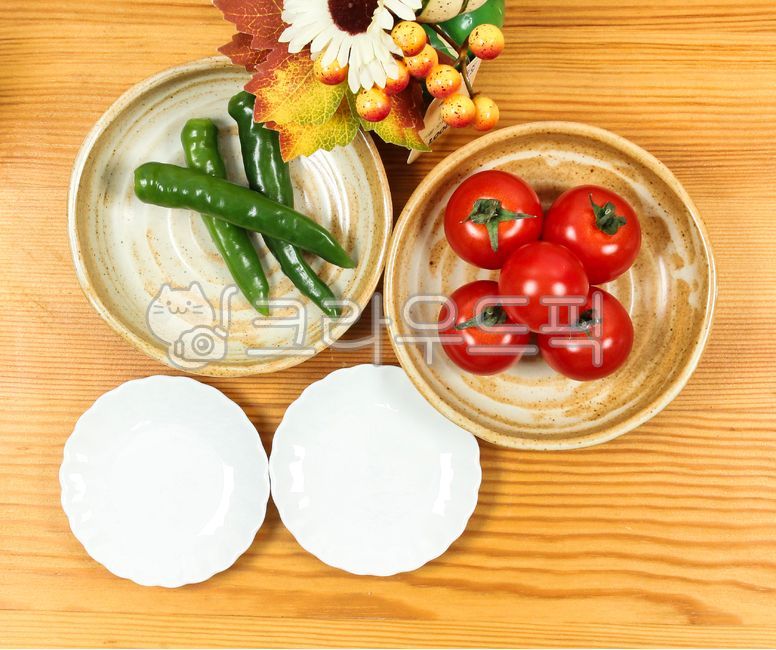 Cherry tomato,red tomatoes,tomato,vegetable,food