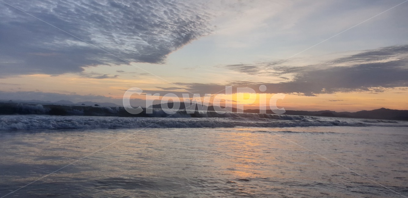 nature,자연,outdoors,옥외,sky,sunset,일몰,dawn,새벽,redsky,붉은하늘,dusk,황혼,선셋,하늘,구름,여름휴가,휴가,끄라비,태국,바다,태양,해,햇빛