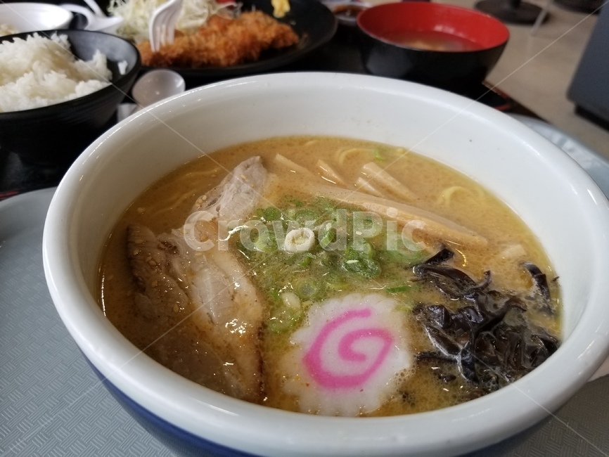 라멘,일본라멘,점심메뉴,멘마,나루토,맛있다,noodle,면요리,ramen,음식,식재료,요리,food,cook,meal,dishes,food reserves,일식,일본음식,일본요리,Japanese food,Japanese dishes,Japanese meal,Japanese cook