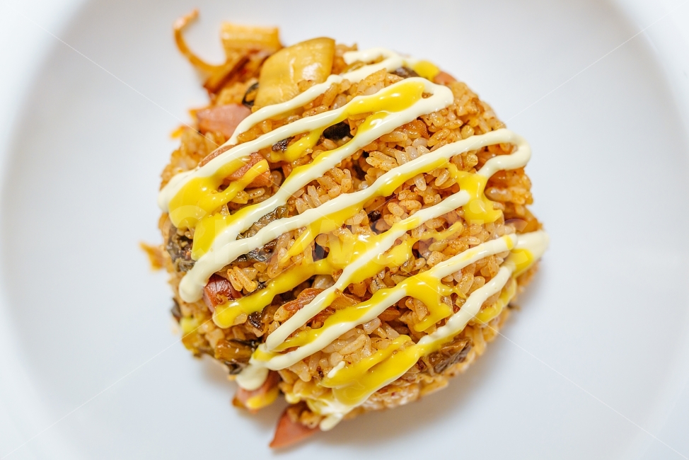 집,밥,볶음밥,엄마표,김치,김치볶음밥,자취,혼밥,요리,가정식,간단,간편,마요네즈,즉석,머스타드,음식,식재료,요리,food,cook,meal,dishes,food reserves,한식,한국음식,한국요리,korean food,korean dishes,korean meal,korean cook