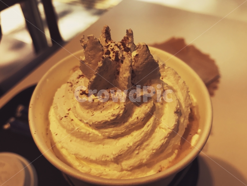 커피,크림,여유로움,카메모카,오후,커피,카페,coffee,cafe,감성,sensible,feeling