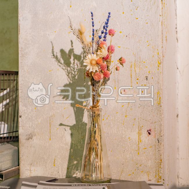 식물,꽃,꽃꽂이,장식,꽂장식,꽃병,디자인,미술,plant,art,flower,blossom,ornament,vase,flowerarrangement,arrangement