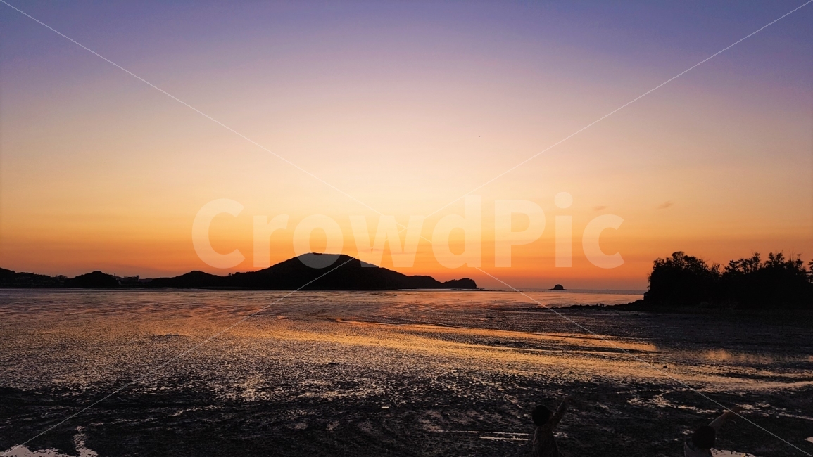 자연,하늘,노을,갯벌,서해안,대부도,산,구름,바다,따뜻함,sunset,sky,자연,풍경,nature,landscape,해변,바다,beach,sea,한국자연풍경,한국자연경관,korea nature landscape,outdoors,옥외