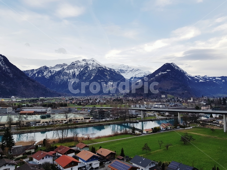 스위스,인터라켄,스위스풍경,알프스,알프스풍경,흰눈,만년설,눈,마을,스위스마을,swiss,switzerland,snow,interaken,village,snowmountain,mountain