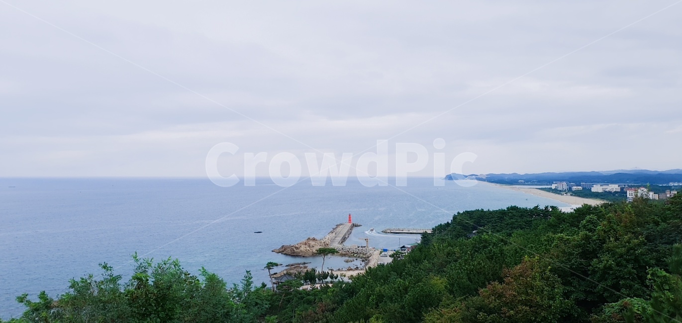 양양,등대,바다,해변,풍경,자연,풍경,nature,landscape,land,땅,outdoors,옥외,shoreline,해안선,water,물,ocean,대양,sea,coast,연안