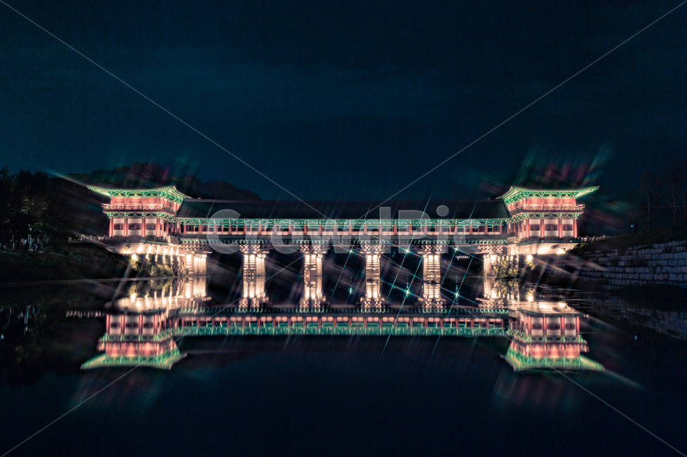 경상도,경주,월정교,전통,다리,크로스,필터,크로스필터,야경,야경,밤,풍경,nightscape,night,landscape,한국전통,한국문화,korean traditional,korean culture,랜드마크,landmark,tourist attraction,한국랜드마크,한국관광지,한국명소,korea landmark,korea tourist attraction,감성,sensible,feeling,색깔,색상,색채,색감,color sense,color sensitivity,feeling of color,architecture,건축물,building,건물