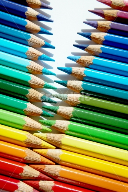 Art,color,yellow,Orange,space,empty,graduation,color pencil,colored,gradation,art,green,equipment,pencil,zigzag,Red,pointed,rainbow,blue,various,background,zipper,purple,Indigo,colorful