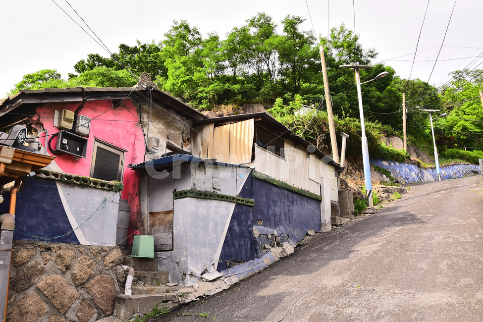 달동네,빈민촌,집,재개발,하우스,낡은,오래된,old,anoldhouse,poorhillsidevillage,가난,poor,언덕,마을,빌리지