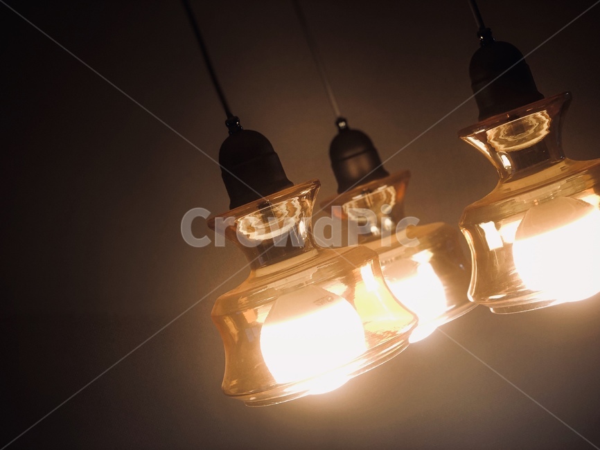 전구,조명,light,분위기,배경,인테리어,감성,사물,물건,빛,따뜻함,포근함,atmosphere,background,emotion