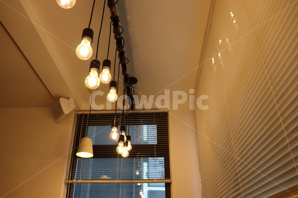 전구,천장,인테리어,lightfixture,전등,lighting,조명