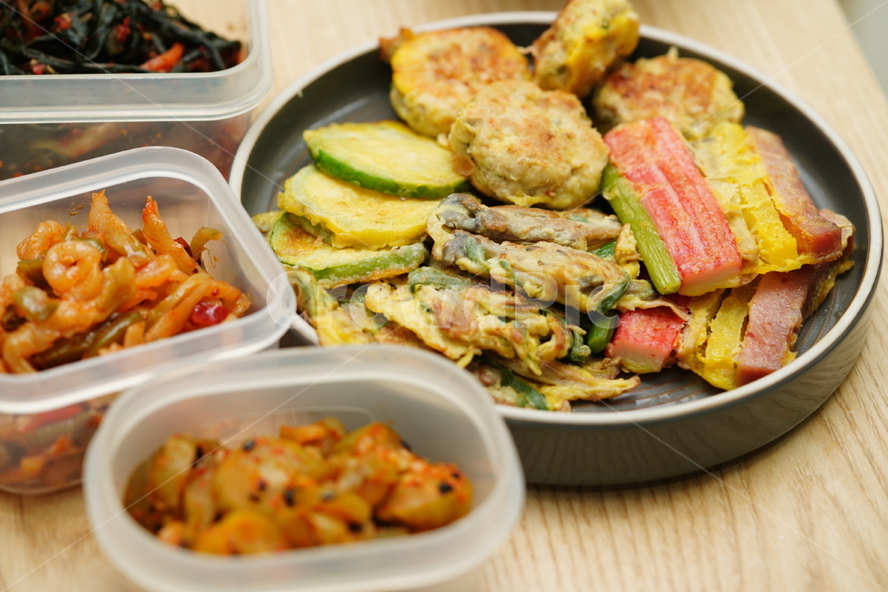 전,부침개,한식,안주,먹거리,food,간식,요리,명절,음식,식품,접시,음식,식재료,요리,food,cook,meal,dishes,food reserves