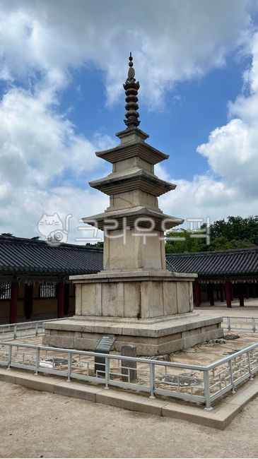 stone pagoda,history,Bulguksa Temple,building,Gyeongju,pagoda,korea,Buddhism,architecture,republic of korea