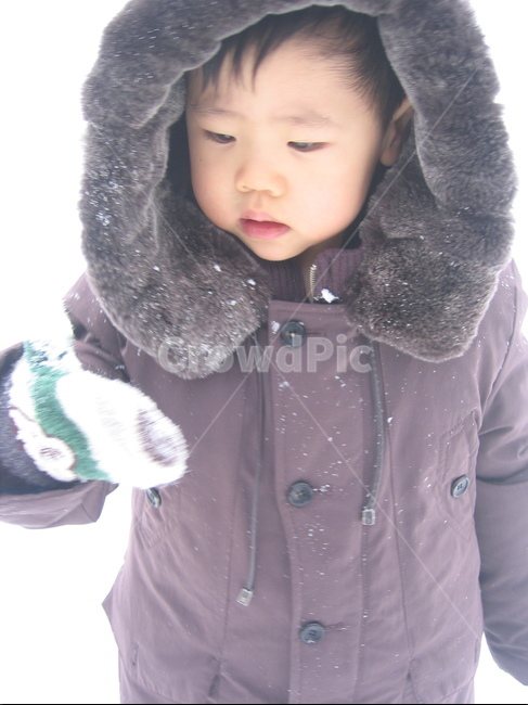 아이,어린이,남자아이,겨울,child,겨울,계절,winter,season,사람,인물,인간,human,person,어린이,어린아이,child,children,kid
